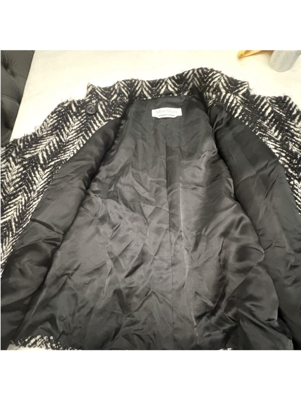 MaxMara Black/White Chevron Double-Breasted Wool Blend Textured Peacoat Size 8 - Picture 9 of 10